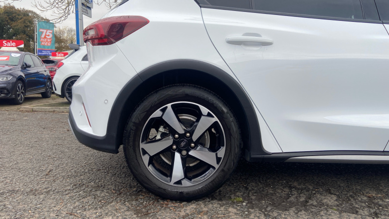 Ford Focus 1.0 EcoBoost Active Style 5dr Petrol Hatchback